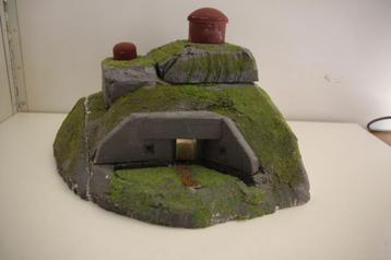 Model met bewegende geschutskoepel van de Maginot Linie. beschikbaar voor biedingen