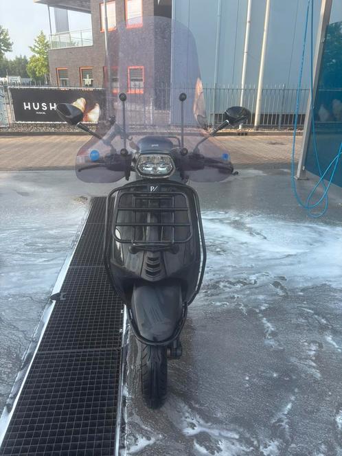 Vespa Sprint Notte 2021, Fietsen en Brommers, Scooters | Vespa, Zo goed als nieuw, Overige modellen, Maximaal 25 km/u, Benzine