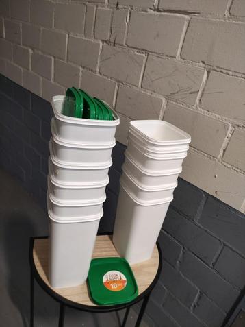  Keukenbakjes 12X beschikbaar voor biedingen