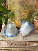 Schitterende antieke melkglas lampenkapjes, Ophalen of Verzenden, Zo goed als nieuw