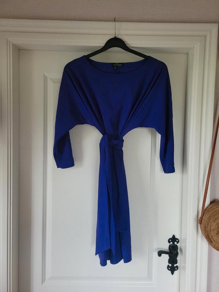 Mooie royal blue jurk mt l xl ladress carla, Kleding | Dames, Jurken, Zo goed als nieuw, Maat 46/48 (XL) of groter, Overige kleuren