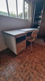 Gispen bureau jaren 60 - Vintage Design, Huis en Inrichting, Bureaus, Ophalen, Gebruikt, Bureau