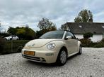 Volkswagen Beetle (Kever) 1.6 Cabriolet 75KW 2003 Beige, Auto's, Stof, 74 €/maand, Beetle (Kever), 4 cilinders