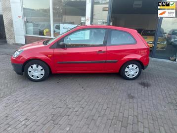 Ford Fiesta 1.4-16V Ambiente Automat beschikbaar voor biedingen
