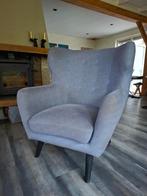 Lichtblauwe Oorfauteuil met Zwarte Pootjes, Ophalen, Hout, Gebruikt, 75 tot 100 cm