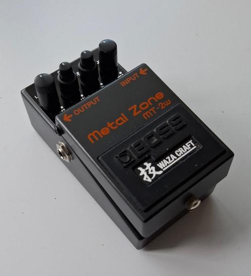 Boss Metalzone WAZA CRAFT MT-2w, Muziek en Instrumenten, Effecten, Zo goed als nieuw, Distortion, Overdrive of Fuzz, Ophalen