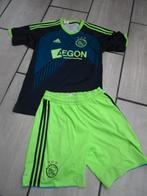 Ajax uitset, Adidas, valt als M, Aegon, Maat M, Ophalen, Zo goed als nieuw, Set