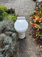 Sanicompact 48 Toilet met vermaler - Goede staat, Doe-het-zelf en Verbouw, Ophalen, Gebruikt, Toilet