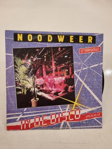 Noodweer 2 vinyl maxi singles beschikbaar voor biedingen