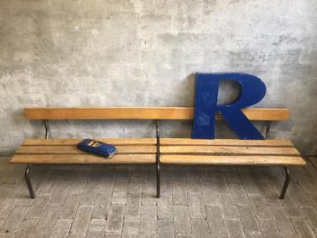 Vintage kinderbankje | schoolbankje | halbankje | 2 meter beschikbaar voor biedingen
