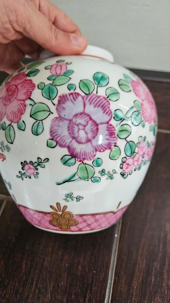 Gold Imari Handgeschilderde Vaas, Huis en Inrichting, Woonaccessoires | Vazen, Gebruikt, Overige kleuren, Minder dan 50 cm, Aardewerk of Porselein