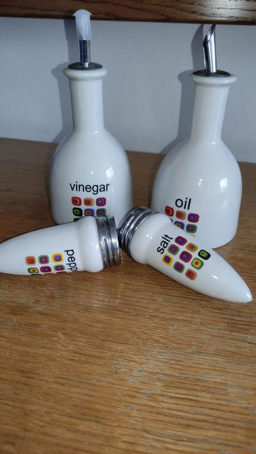 Stijlvolle kruiden- en olieset, Huis en Inrichting, Keuken | Keukenbenodigdheden, Zo goed als nieuw, Ophalen of Verzenden