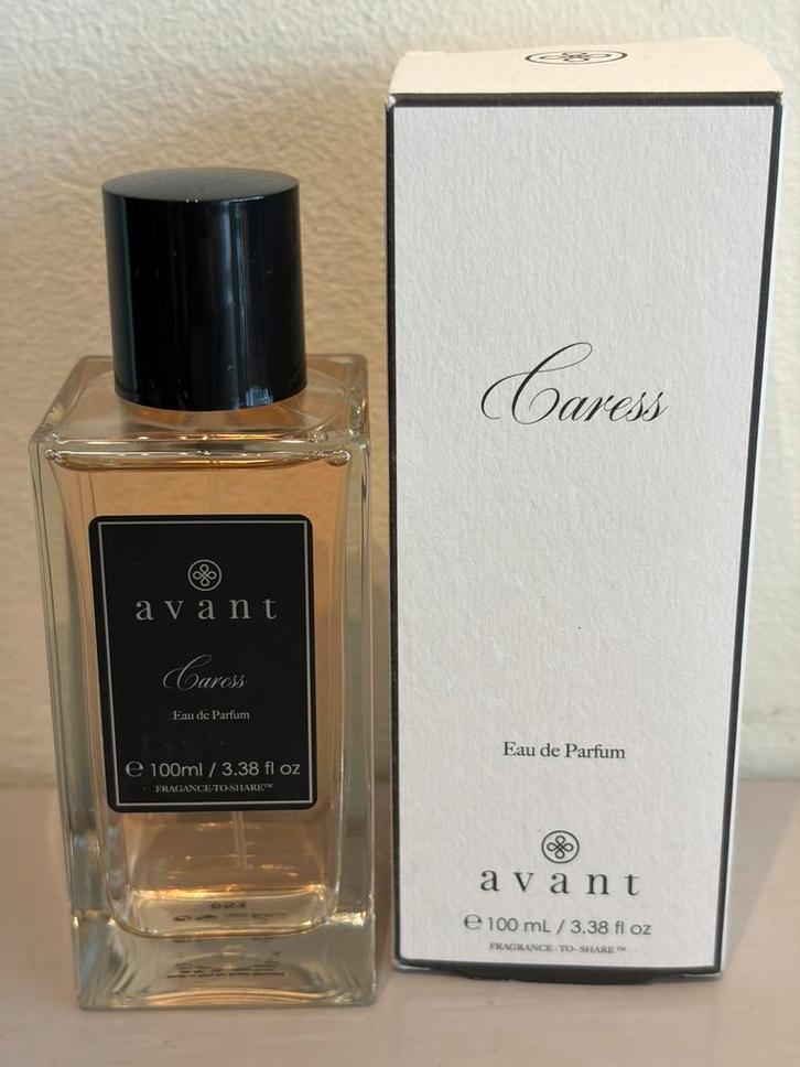 Avant Caress Eau de Parfum inhoud: 100 ml, Sieraden, Tassen en Uiterlijk, Uiterlijk | Parfum, Nieuw, Ophalen of Verzenden