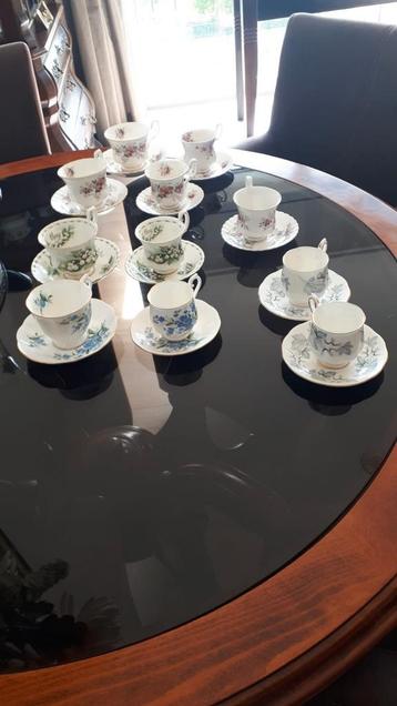 Royal albert beschikbaar voor biedingen