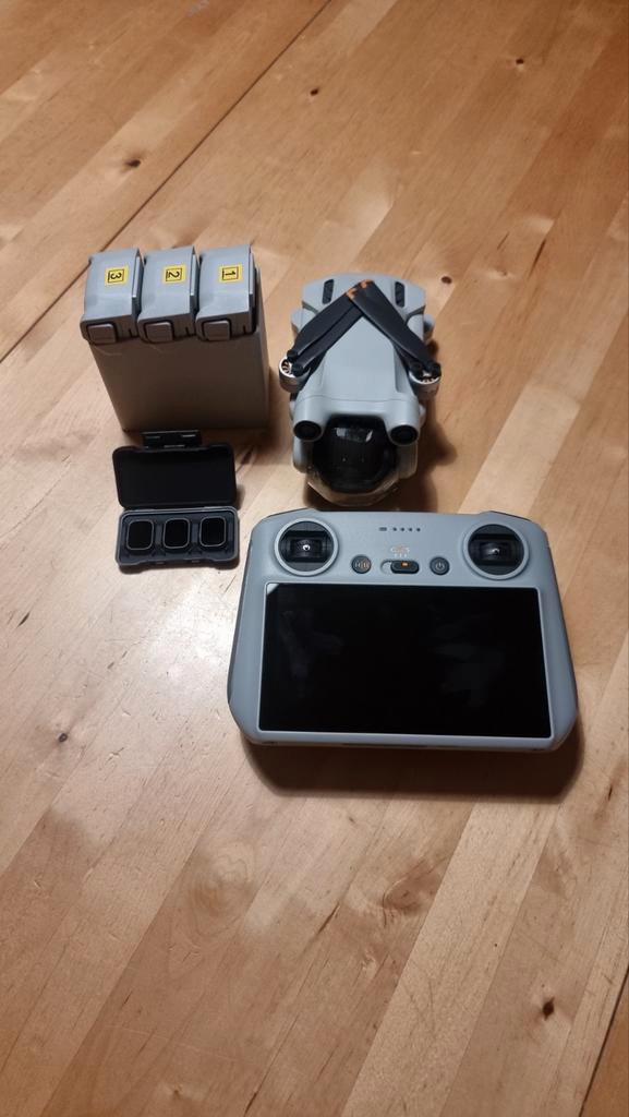 Dji mini 3 pro fly more combo, Audio, Tv en Foto, Drones, Zo goed als nieuw, Cameradrone, Topkwaliteit, DJI, Minder dan 250 gram