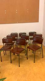 9 authentieke oude schoolstoelen, Huis en Inrichting, Stoelen, Ophalen, Gebruikt, Bruin, Vintage jaren 50