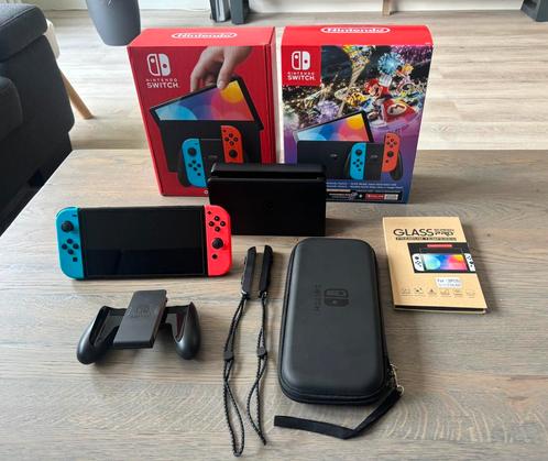 Nintendo Switch OLED zwart (rood blauw), Spelcomputers en Games, Spelcomputers | Nintendo Switch, Zo goed als nieuw, Switch OLED