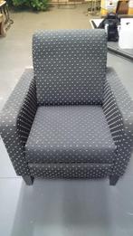 Fauteuil zwart met beige stip, Ophalen, Hout, Gebruikt, 75 tot 100 cm