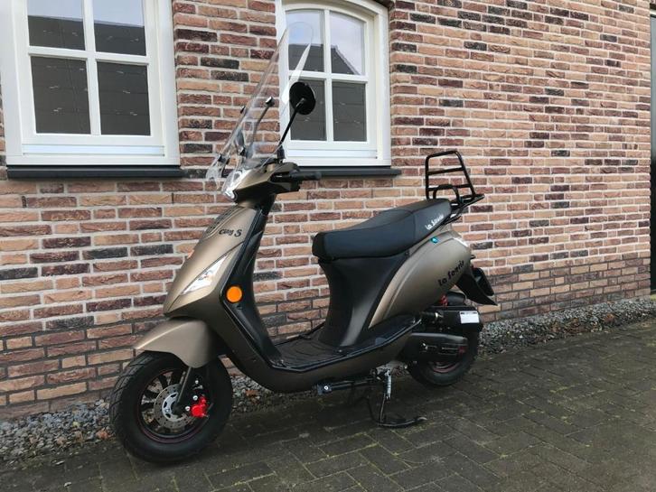 LA SOURIS CITY S BJ 2025 KM 600 ! SPECIAL EDITION UITVOERING, Fietsen en Brommers, Scooters | Overige merken, Zo goed als nieuw