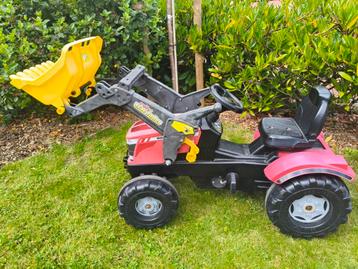 Traptrekker met voorlader van Massey Ferguson. beschikbaar voor biedingen