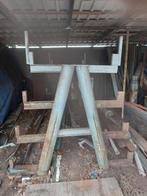 Zware ijzeren stapelbok, Ophalen, 250 mm of meer