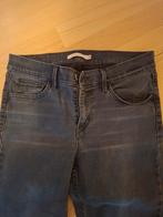 Levis super skinny kleur zwart/grijs maat 30, Ophalen of Verzenden, Zo goed als nieuw, Zwart, W30 - W32 (confectie 38/40)