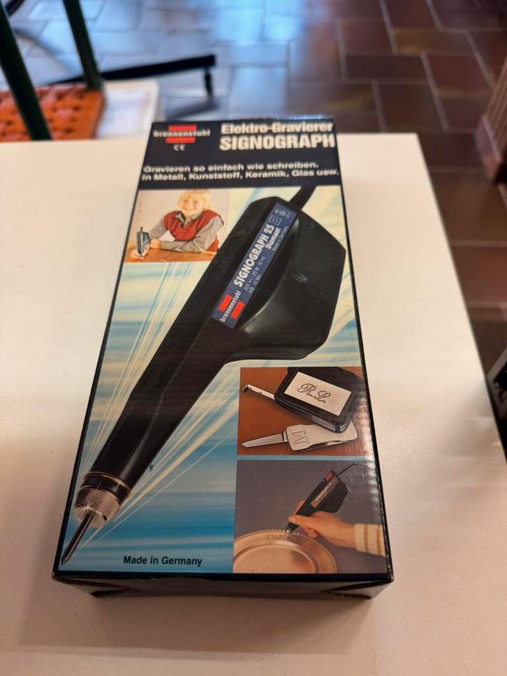 Graveermachine (Nr: 1971), Verzamelen, Elektronische Apparatuur, Ophalen