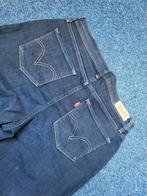 Levis slimmimg bootcut, Blauw, Ophalen of Verzenden, Zo goed als nieuw, W28 - W29 (confectie 36)