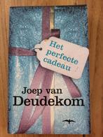 J. van Deudekom - Het perfecte cadeau, J. van Deudekom, Ophalen of Verzenden, Zo goed als nieuw