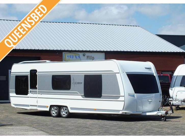 Fendt Le Vogue 700 TMF bj.2016 VOORTENT en QUEENSBED!!!, Caravans en Kamperen, Caravans, Bedrijf, 1500 - 2000 kg, Rondzit, Fendt