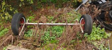 Wiel as voor aanhanger beschikbaar voor biedingen