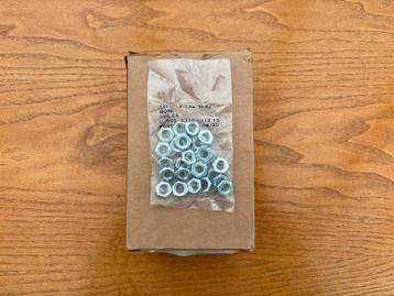 Nieuwe M8 Moeren - Per 25 Stuks - 22000 stuks beschikbaar voor biedingen