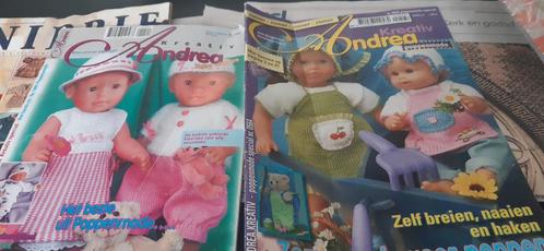 2 boekjes Andrea Kreativ, poppenmode om te haken, breien, Hobby en Vrije tijd, Breien en Haken, Zo goed als nieuw, Breien, Patroon of Boek