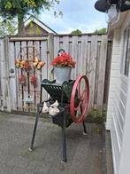 Bietenmolen en pomp, Antiek en Kunst, Antiek | Gereedschap en Instrumenten, Ophalen