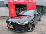 Volvo V60 2.0 T8 Recharge AWD R-Design, Gebruikt, Euro 6, 4 cilinders, Leder en Stof