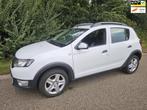 Dacia Sandero 0.9 TCe Stepway Lauréate, Voorwielaandrijving, Gebruikt, Wit, Parkeersensor