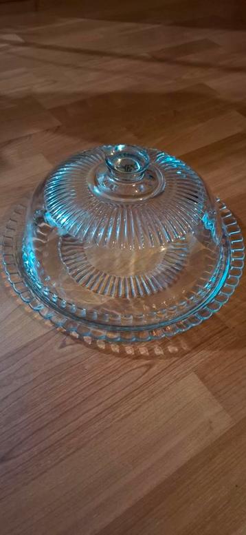 Arcopal Frankrijk Glazen Taartplateau met Deksel beschikbaar voor biedingen