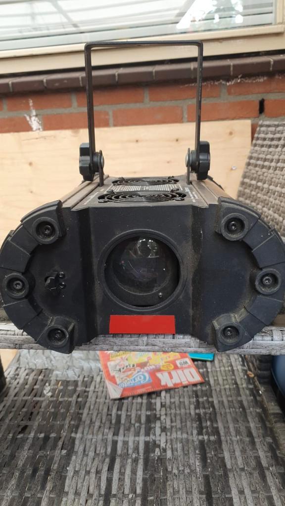 Martin mania ef2 eu lichten/laser 2st vandaag 25 per stuk, Muziek en Instrumenten, Licht en Laser, Gebruikt, Licht, Geluidgestuurd