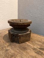 Oude Graanverdeler Kandelaar, Ophalen, Gebruikt, Bruin, Hout