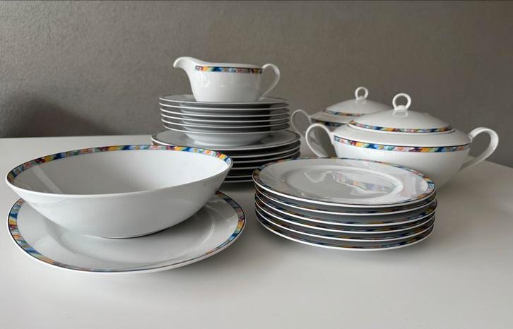 Compleet Diner- en Theeservies - conditie is puntgaaf!, Huis en Inrichting, Keuken | Servies, Zo goed als nieuw, Compleet servies