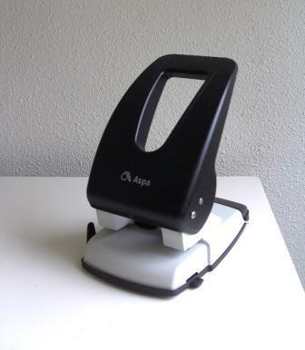 ASPA 2-gaats-PERFORATOR, in nieuwstaat [N563.2324]1, Hobby en Vrije tijd, Cursusmateriaal, Zo goed als nieuw, Kunst en Creatief