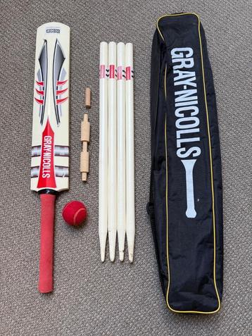 Gray Nicolls Predator cricket bat (maat 6) (voor soft ball) beschikbaar voor biedingen
