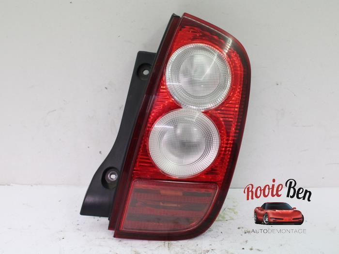 Achterlicht rechts van een Nissan Micra, Auto-onderdelen, Verlichting, Nissan, Gebruikt, 3 maanden garantie, Ophalen of Verzenden