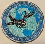 298 Squadron - 60 Years around The World - CH-47 Chinook, Verzamelen, Militaria | Algemeen, Ophalen of Verzenden, Luchtmacht, Nederland