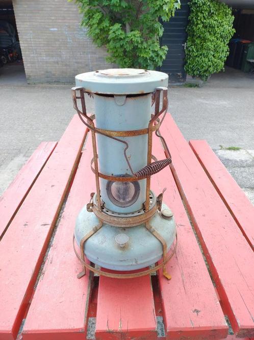 Alladin Blue petroleum kachel, Antiek en Kunst, Antiek | Lampen, Ophalen