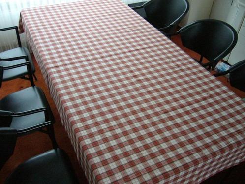 Geblokt tafellaken 242 x 142 cm nieuw, Huis en Inrichting, Tafelkleden, Nieuw, Rechthoek, Ophalen of Verzenden