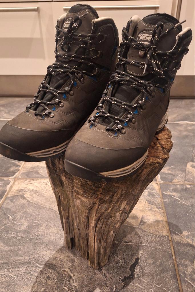Meindl Bergschoenen - Zo goed als nieuw!, Kleding | Heren, Schoenen, Zo goed als nieuw, Wandelschoenen of Bergschoenen, Overige kleuren
