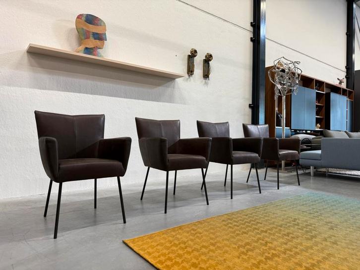 4 Nieuw Design on Stock Moka Eetkamerstoelen bruin Stoel, Huis en Inrichting, Stoelen, Nieuw, Vier, Leer, Bruin, Ophalen of Verzenden