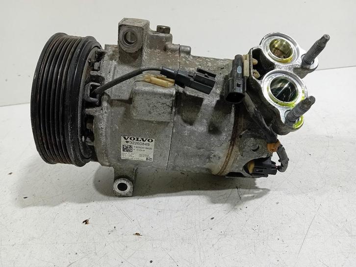Airco pomp Volvo V60, Auto-onderdelen, Airco en Verwarming, Volvo, Gebruikt, Herkomst onderdeel bekend, 12 maanden garantie, Ophalen of Verzenden