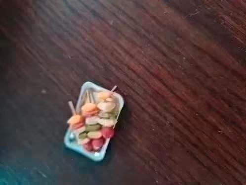 poppenhuis miniaturen shaslick op schaal, Ophalen of Verzenden, Nieuw, Poppenhuis